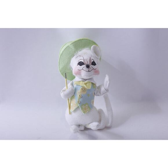 Annalee, Spring Easter Mouse in Green Hat, Soft Figure, Holiday Decor, - Picture 1 of 2